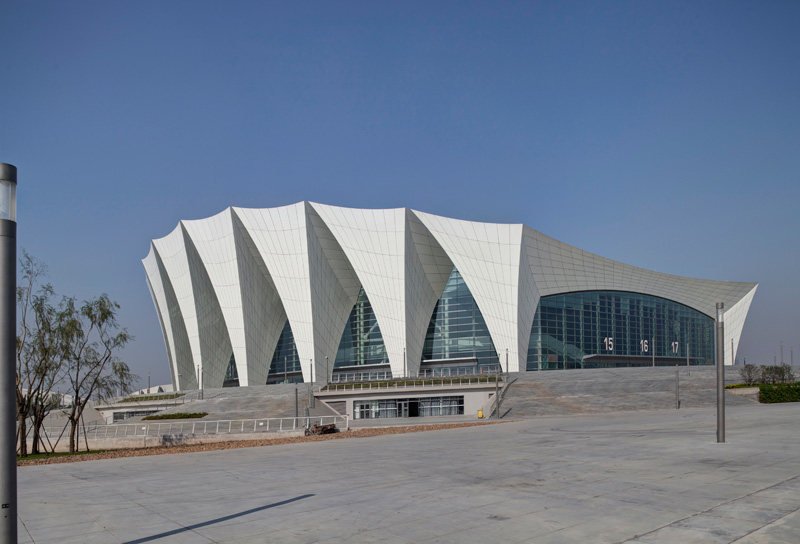 Oriental Sports Center in Pudong (Gerkan, Marg + Partner, gmp Architekten, 2011)